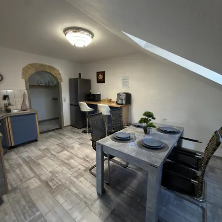 Casa Antic Grosse Moderne 45qm Im Zentrum Am Bahnhof Kostenloses Wlan